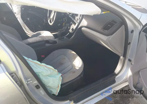 2011 Kia Optima Lx from USA, damaged, VIN KNAGM4A70B5063432